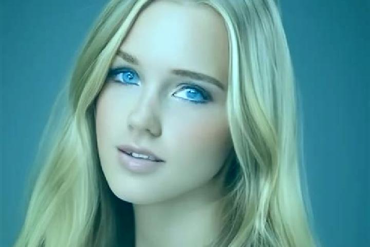 Elizabeth, 31, a dark blonde dark-eyed mediterranean companion based in El Porvenir. Offering Overnight, BDSM, Deep French Kissing, Erotic Massage, Roleplay....