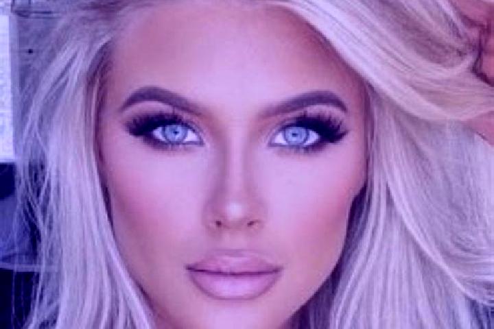 Elizabeth, 31, a platinum blonde blue-eyed middle eastern companion based in Beysehir. Offering CIM, Massage. Available for incall and outcall, day and eveni...