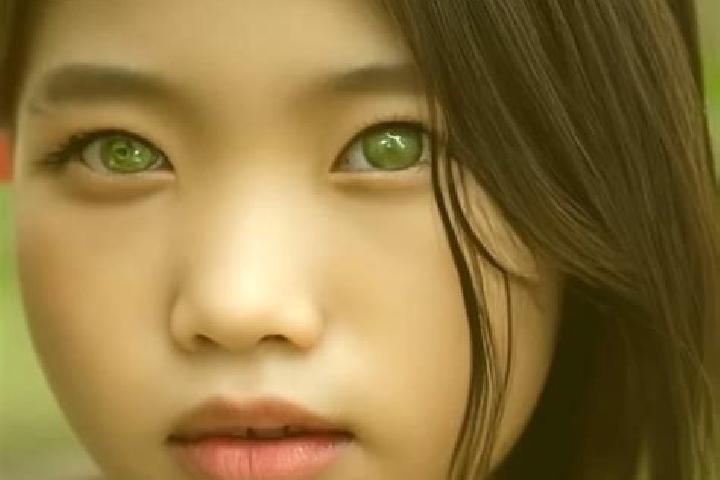 Elizabeth, 31, a red green-eyed asian companion based in Jiangchuan. Offering 69, BDSM, Overnight, Couples. Available for incall and outcall, day and evening...