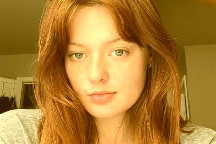 Elizabeth, 31, a red grey-eyed european companion based in Ngandana. Offering OWO, CIM, GFE. Available for incall and outcall, overnight bookings available.