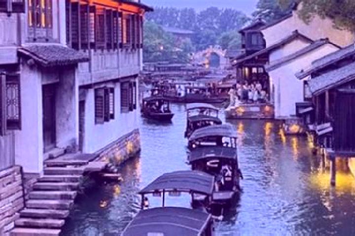 Elizabeth, 31 — Escort in Dongzha, China