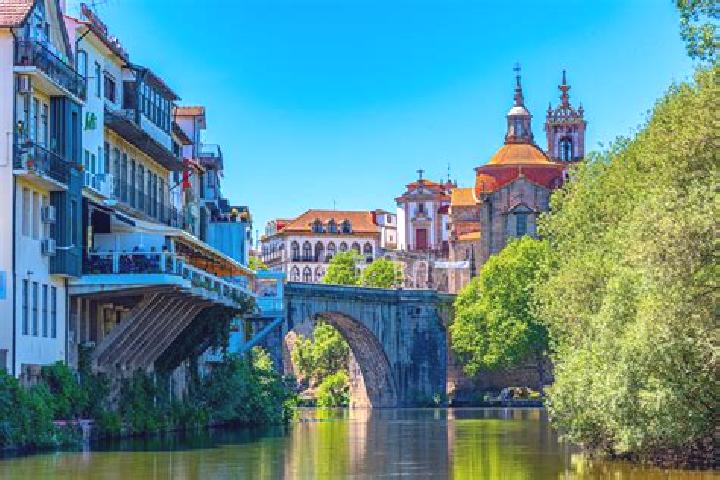 Elizabeth, 31 — Escort in Lever, Portugal