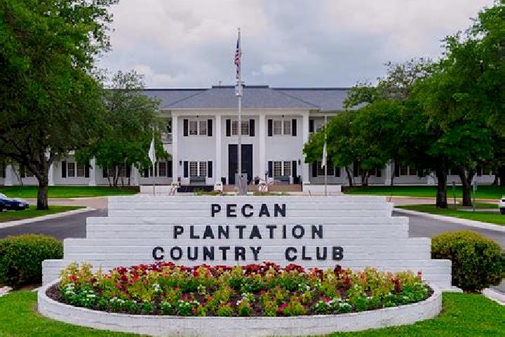 Elizabeth, 31 — Escort in Pecan Plantation, United States