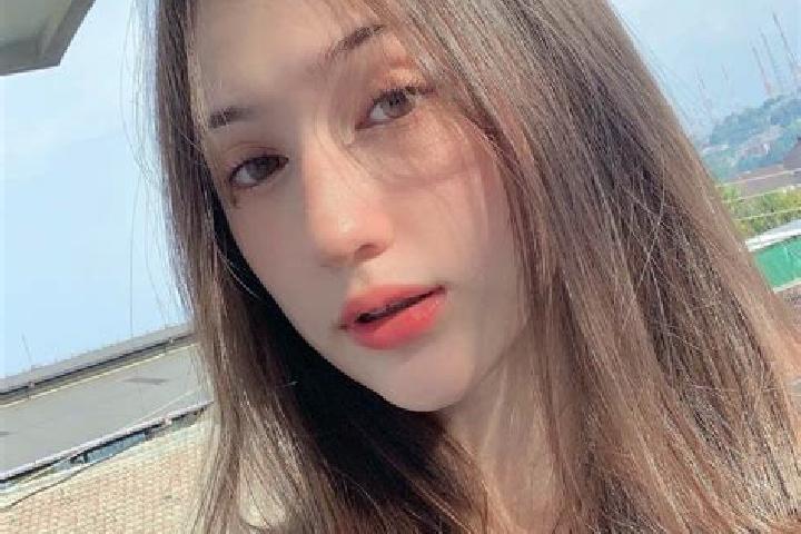 Elizabeth, 31 — Escort in U Thong, Thailand