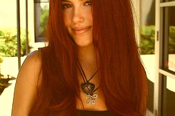 Elizabeth, 32, a auburn dark-eyed latina companion based in Yurigaoka. Offering A-Level, Roleplay, OWO. Available for incall and outcall, day and evening dates.