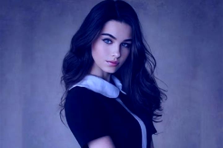 Elizabeth, 32, a brunette amber-eyed slavic companion based in Himmelstadt. Offering Travel Companion, Prostate Massage, BDSM. Available for incall and outca...