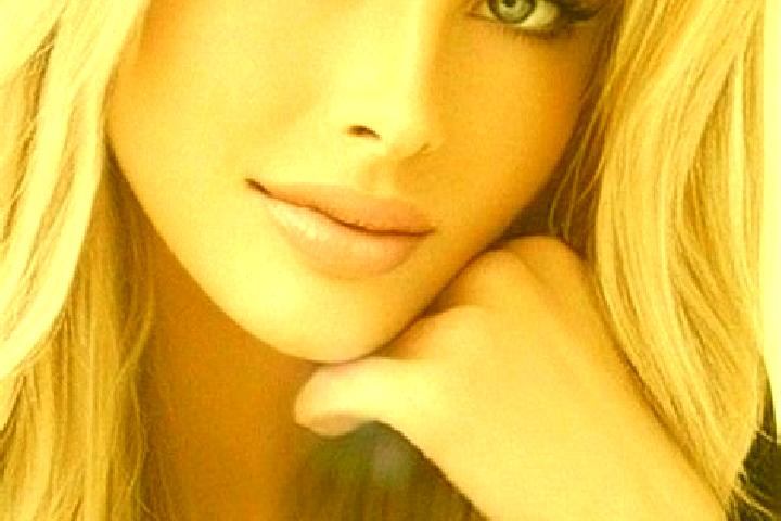 Elizabeth, 32, a dark blonde blue-eyed caucasian companion based in Casa Grande. Offering Striptease, Erotic Massage, Party Girl. Available for incall and ou...