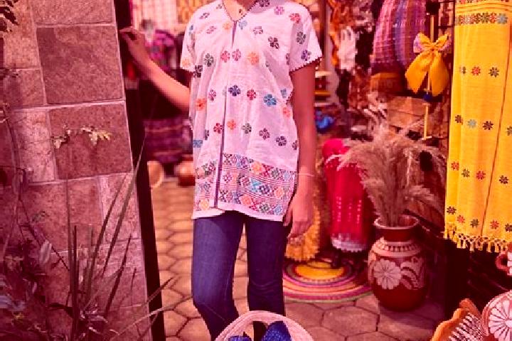 Elizabeth, 32 — Escort in Iliatenco, Mexico