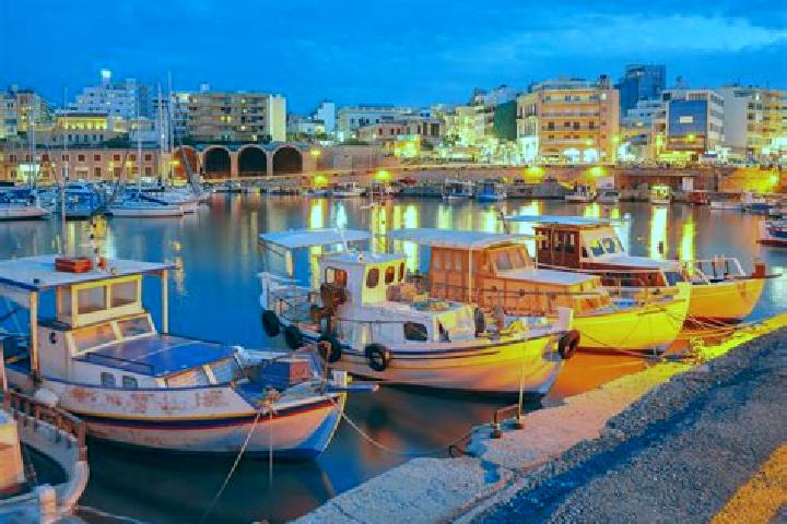 Elizabeth, 32 — Escort in Irakleion, Greece