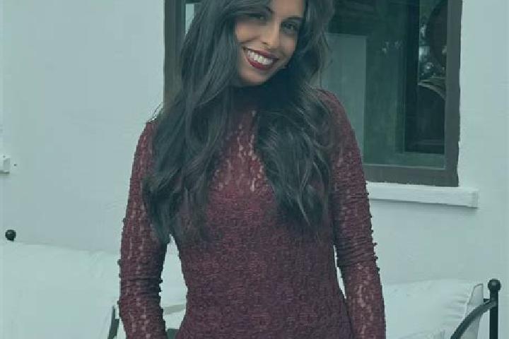 Elizabeth, 32 — Escort in Sant Joan les Fonts, Spain