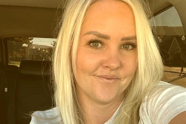 Elizabeth, 32 — Escort in West Bountiful, United States