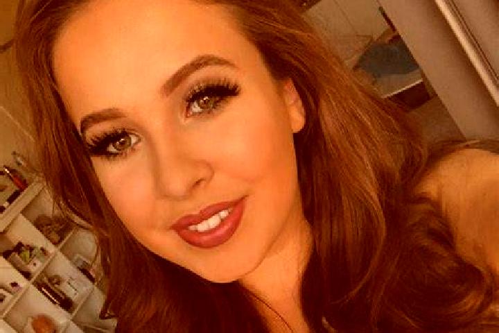 Elizabeth, 33, a auburn amber-eyed european companion based in Biryul ka. Offering Fetish, GFE, Striptease, BDSM. Available for incall and outcall, day and e...