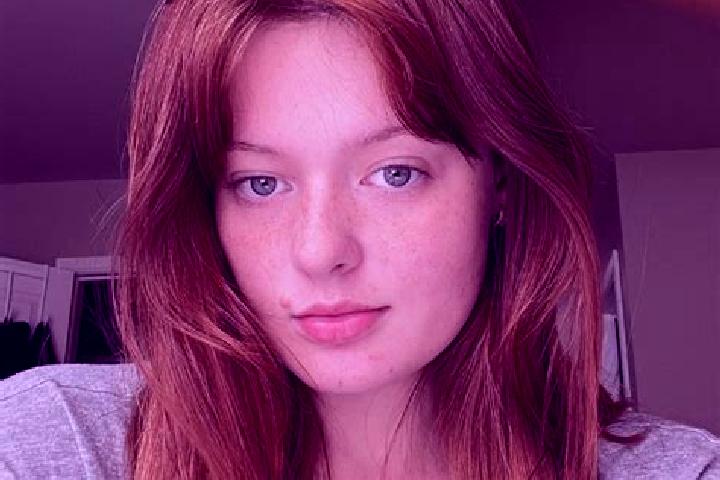 Elizabeth, 33, a auburn amber-eyed european companion based in Dierre. Offering CIM, OWO, Erotic Massage, GFE. Available for incall and outcall, overnight bo...
