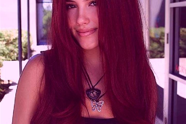 Elizabeth, 33, a auburn dark-eyed mediterranean companion based in Samary. Offering 69, Overnight, Roleplay, Tantra. Available for incall and outcall, overni...