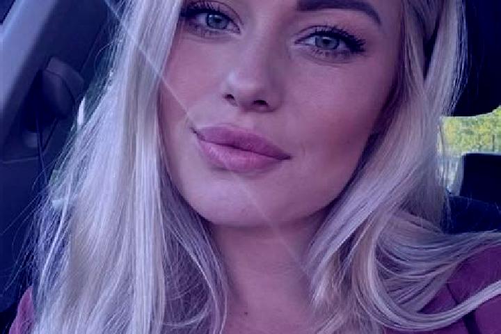 Elizabeth, 33, a blonde hazel-eyed caribbean companion based in Antu. Offering Party Girl, Couples, Overnight, Tantra, Roleplay. Available for incall and out...
