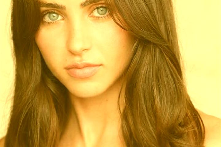 Elizabeth, 33, a brunette brown-eyed mediterranean companion based in Simon Bolivar. Offering Massage, Roleplay, 69. Available for incall and outcall, overni...