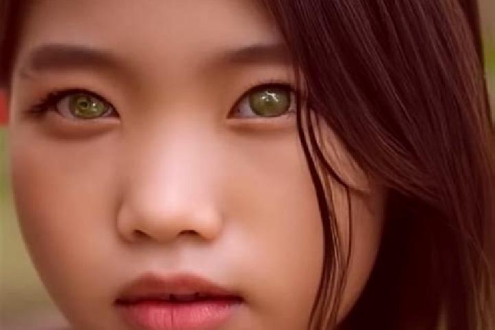 Elizabeth, 33, a brunette green-eyed asian companion based in Petrolina. Offering Duos, BDSM, Prostate Massage. Available for incall and outcall, day and eve...
