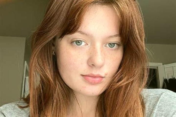Elizabeth, 33, a chestnut blue-eyed slavic companion based in Jalukie. Offering Overnight, Erotic Massage, Travel Companion, Duos, Dinner Date. Available for...
