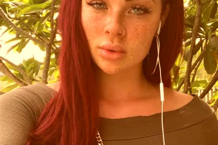 Elizabeth, 33, a red green-eyed slavic companion based in Lixing-les-Saint-Avold. Offering BDSM, Party Girl, Prostate Massage. Available for incall and outca...