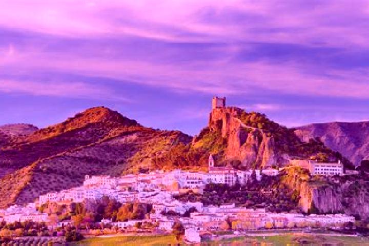 Elizabeth, 33 — Escort in Cabezon de la Sierra, Spain