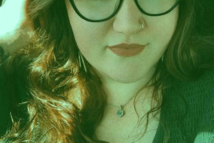 Elizabeth, 33 — Escort in Divernon, United States
