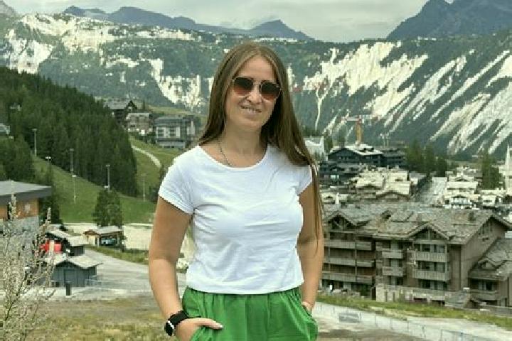 Elizabeth, 33 — Escort in Dulovo, Ukraine