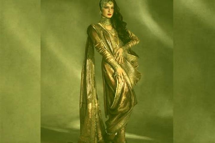 Elizabeth, 33 — Escort in Khada, India