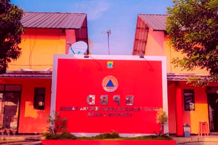 Elizabeth, 33 — Escort in Muaracikadu, Indonesia