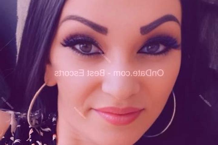 Elizabeth, 33 — Escort in Sankt Stephan, Switzerland