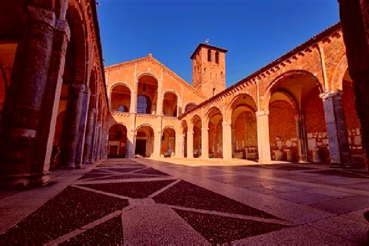 Elizabeth, 33 — Escort in Sant Ambrogio di Torino, Italy