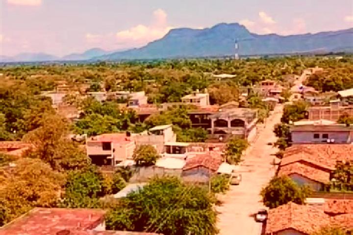 Elizabeth, 33 — Escort in Villa Nicolas Bravo, Mexico