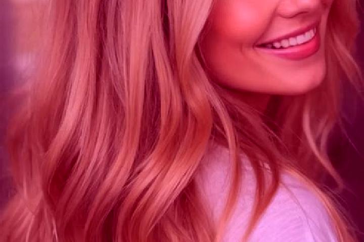 Elizabeth, 34, a dark blonde hazel-eyed mediterranean companion based in Vakifgecitveren. Offering Striptease, Prostate Massage, Tantra, Party Girl, Couples....