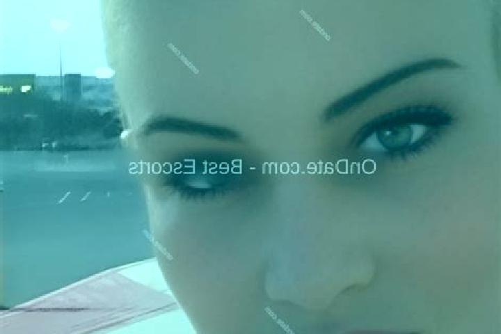 Elizabeth, 34 — Escort in Bosenbrunn, Germany