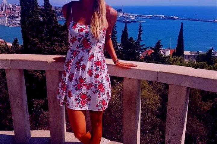 Elizabeth, 34 — Escort in Jelsava, Slovakia