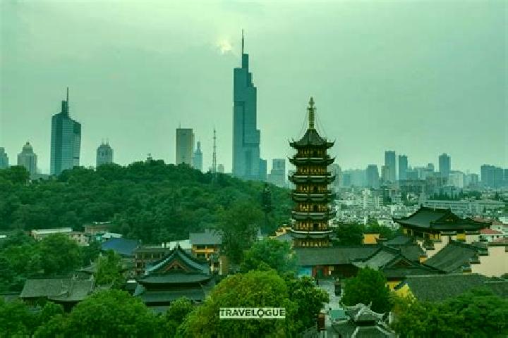 Elizabeth, 34 — Escort in Manjing, China