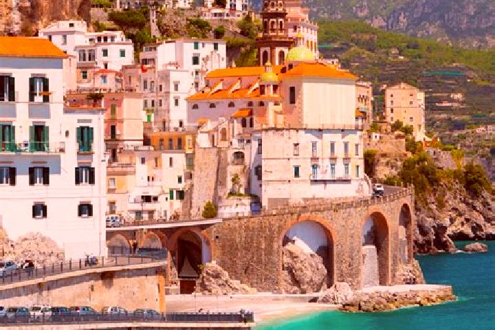 Elizabeth, 34 — Escort in Pescopennataro, Italy
