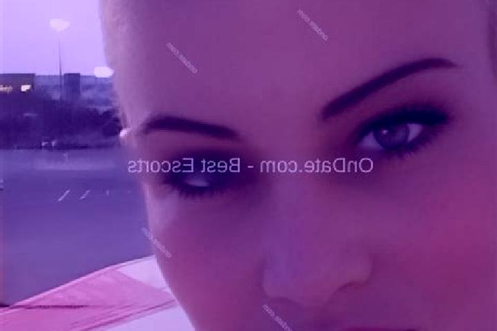 Elizabeth, 34 — Escort in Vrchoslavice, Czech Republic
