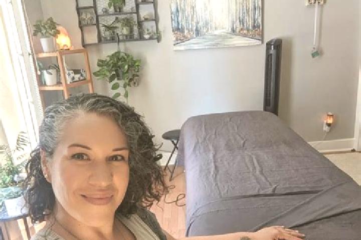 Elizabeth, 35, a black blue-eyed mediterranean companion based in Fatick. Offering A-Level, OWO, Overnight, Massage. Available for incall and outcall, day an...