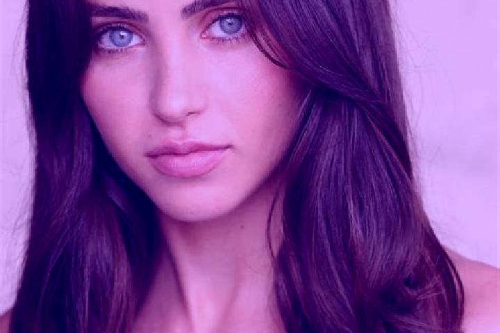 Elizabeth, 35, a brunette dark-eyed middle eastern companion based in Yaylageris. Offering Duos, 69, Deep French Kissing, Couples. Available for incall and o...