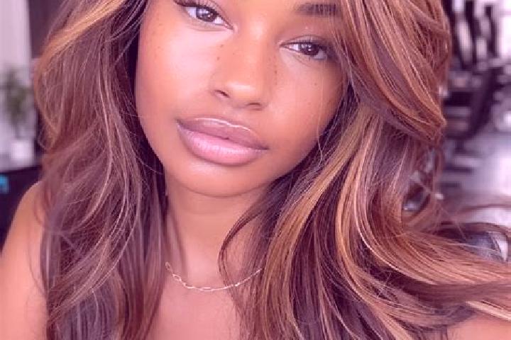 Elizabeth, 35, a dark blonde brown-eyed ebony companion based in Tambakbayan. Offering Striptease, Girlfriend Experience, Travel Companion, Duos, Dinner Date...
