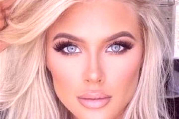 Elizabeth, 35, a platinum blonde brown-eyed mixed companion based in Paraiso do Tocantins. Offering A-Level, CIM. Available for incall and outcall, overnight...