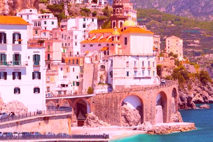 Elizabeth, 35 — Escort in Archi, Italy