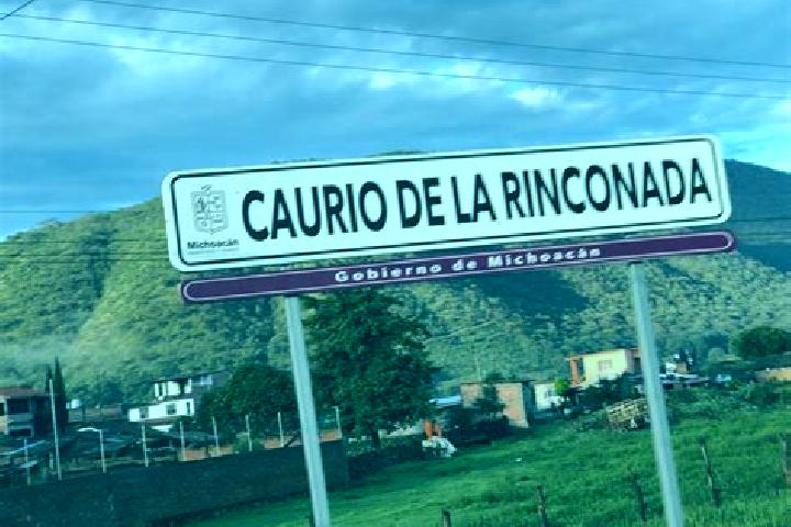 Elizabeth, 35 — Escort in Caurio de la Rinconada, Mexico