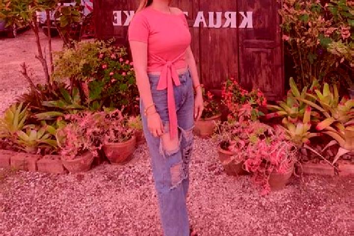 Elizabeth, 35 — Escort in Chantrea, Cambodia