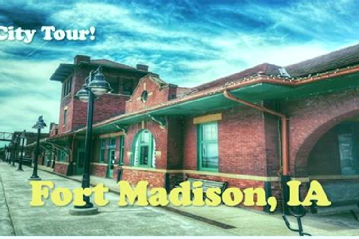 Elizabeth, 35 — Escort in Fort Madison, United States