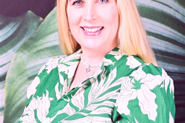 Elizabeth, 35 — Escort in Kollnburg, Germany