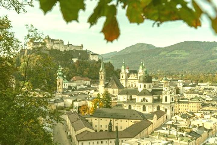 Elizabeth, 35 — Escort in Mauer, Austria