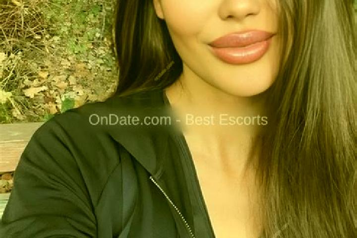 Elizabeth, 35 — Escort in Mrgastan, Armenia