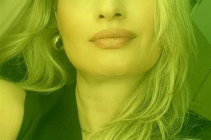 Elizabeth, 35 — Escort in Sanchey, France