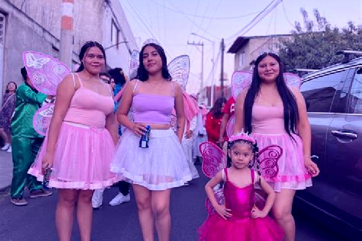 Elizabeth, 35 — Escort in Santa Catarina Yecahuizotl, Mexico